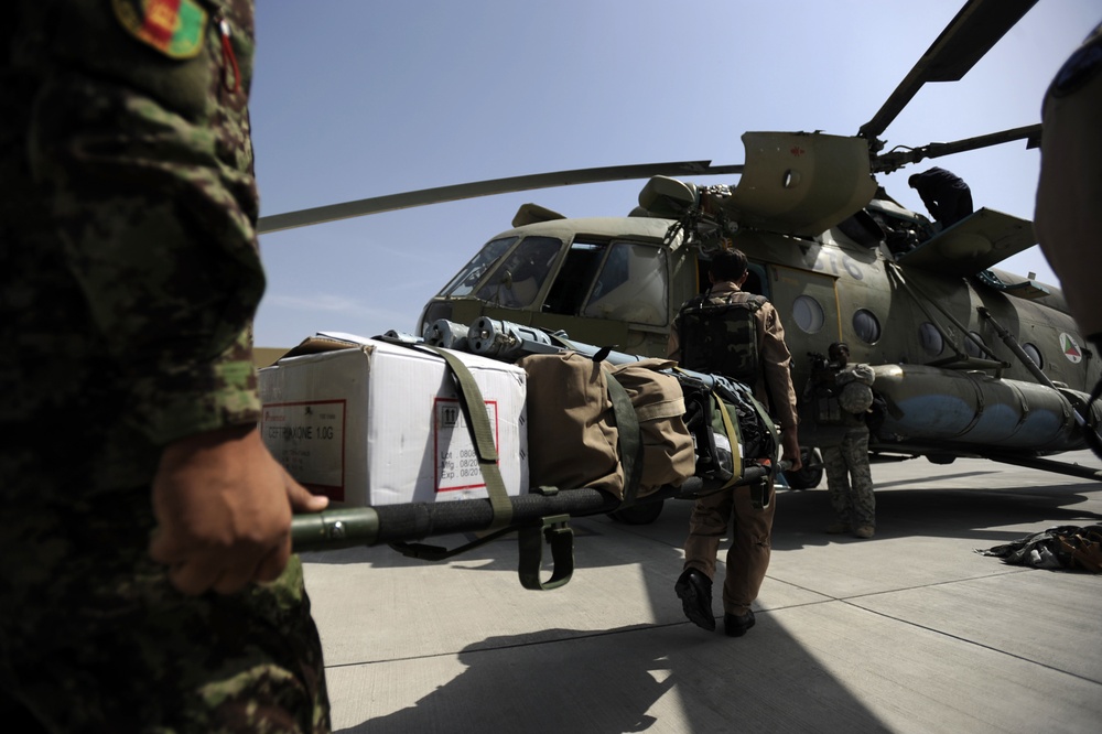 Airmen, Afghans execute reverse medical evacuations