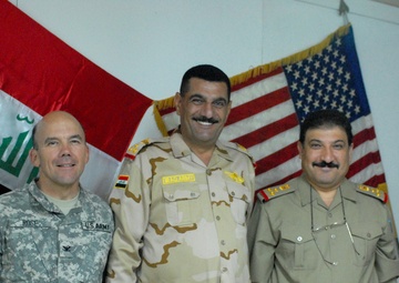 Dinner meeting connects US, Iraqi troops