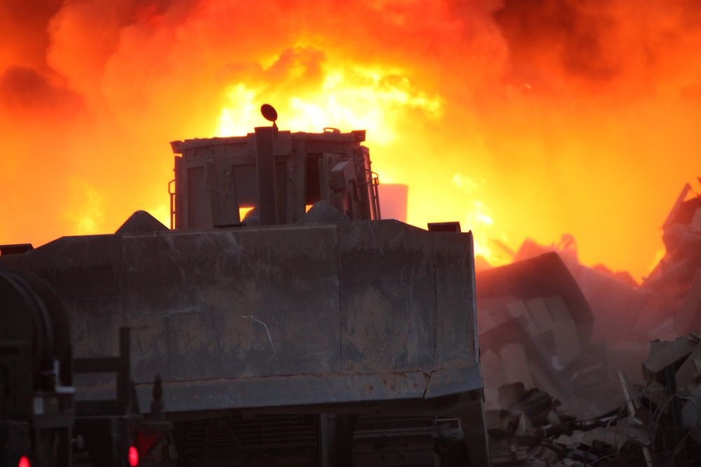 DVIDS - News - MWSS-274 Marines battle fire aboard Camp