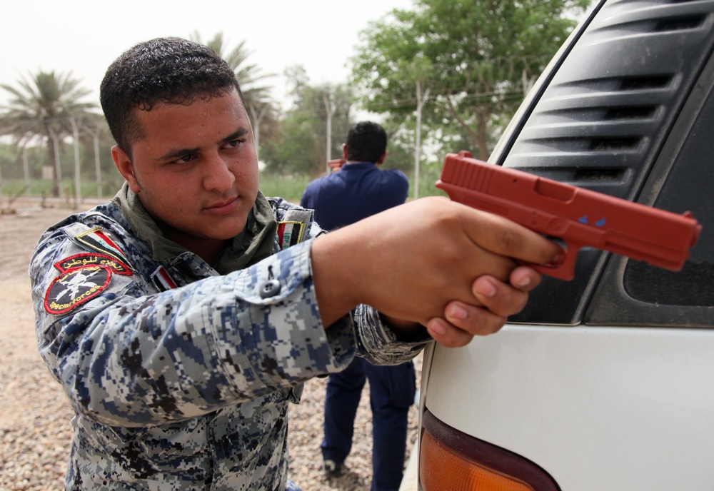 Iraqi police training course