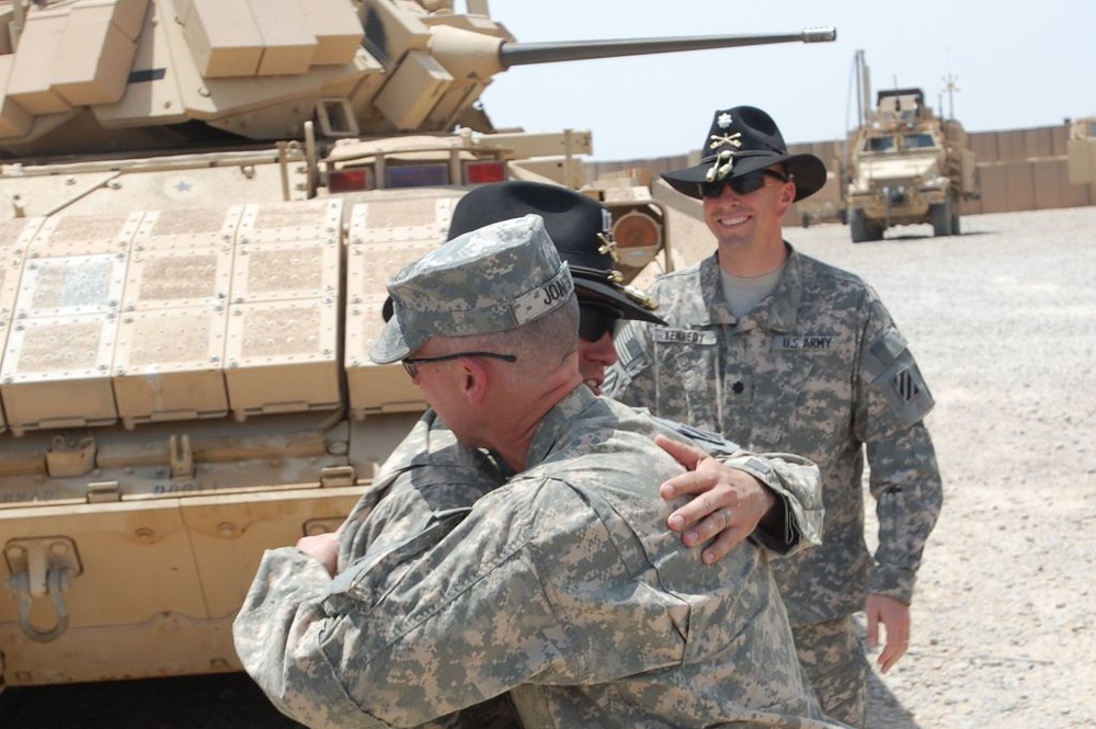 DVIDS - Images - Cav unit changes commanders in Iraq [Image 3 of 15]