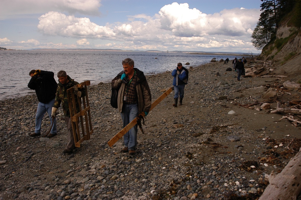Beach clean up