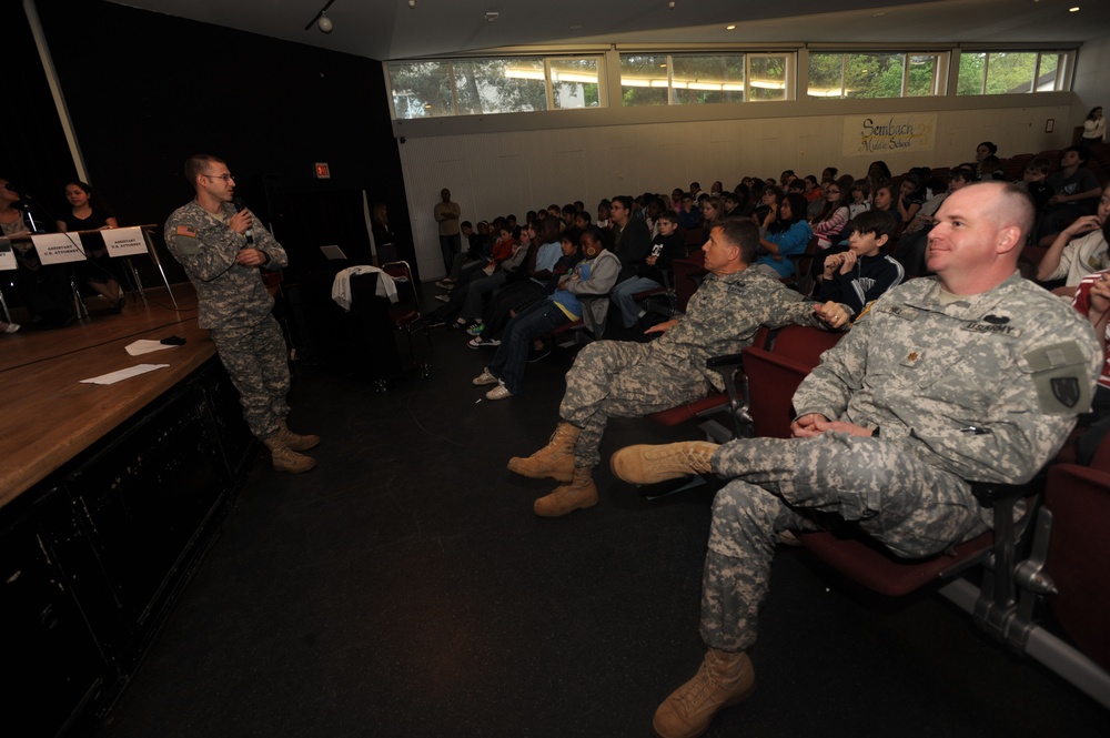 21st TSC SJA 'lays Down the Law' for Middle School Students