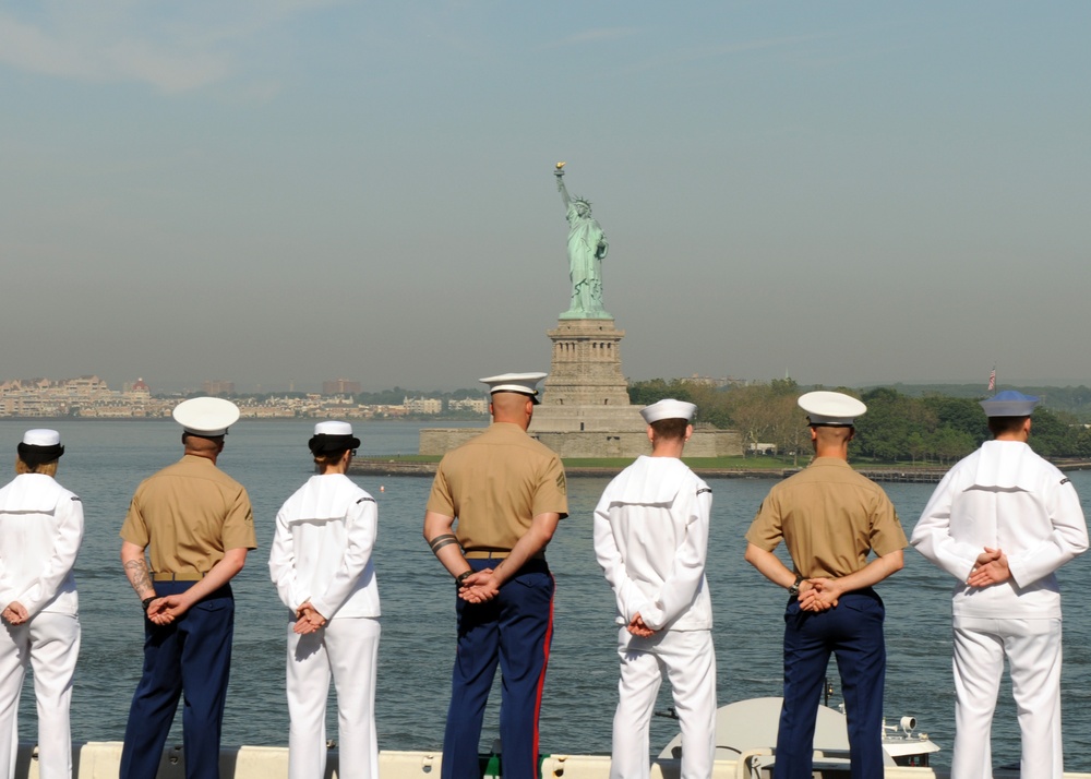 Fleet Week New York 2010