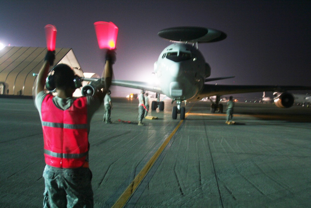 DVIDS - News - AWACS Airmen return home from combat mission