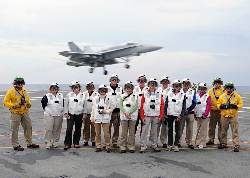 Government employees visit USS George H.W. ush