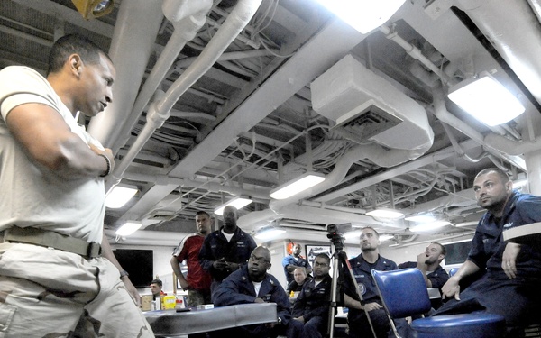 CTF 151 conducts anti-piracy operations in the Gulf of Aden