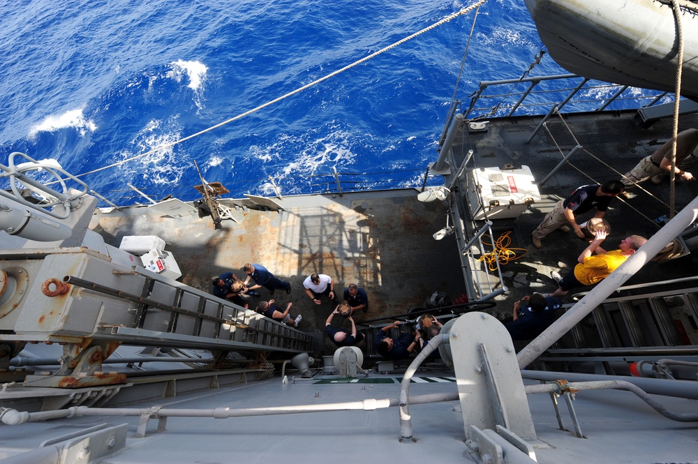 CTF 151 conducts anti-piracy operations in the Gulf of Aden