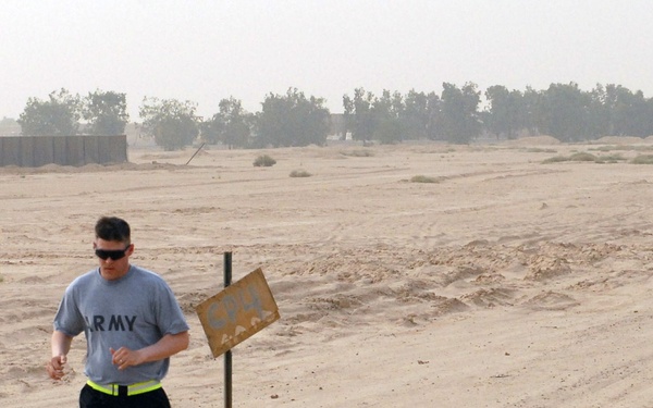 Soldiers run half-marathon in Iraq in observance of Memorial Day