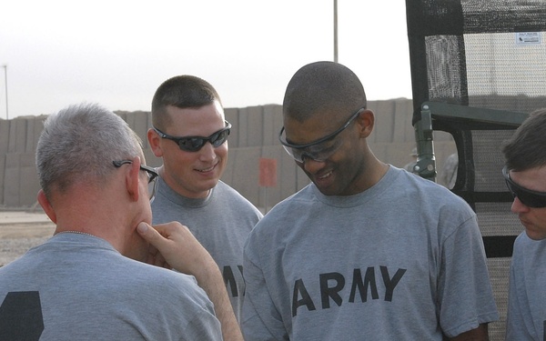 Soldiers run half-marathon in Iraq in observance of Memorial Day