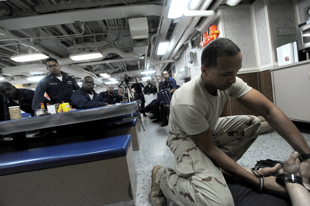 CTF 151 conducts anti-piracy operations in the Gulf of Aden