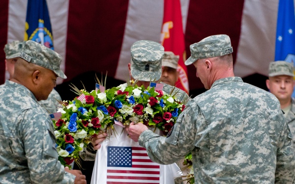 USF-I, III Corps Honors Fallen Service Members During Memorial Day Ceremony