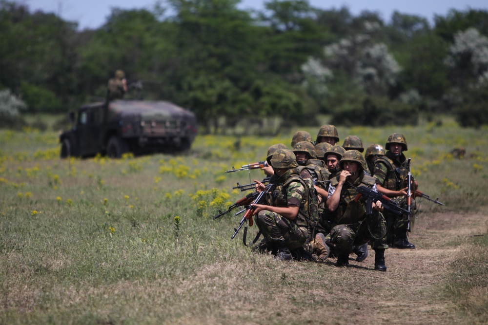 Marines, Romanian forces wrap up initial phase of training