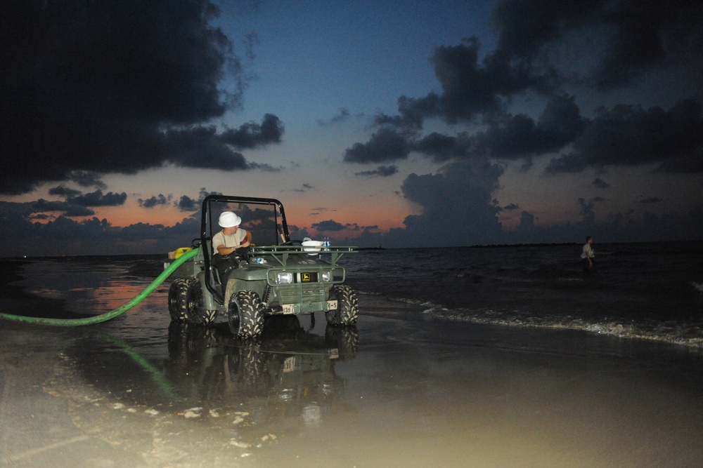 Louisiana National Guardsmen Defend the Shoreline Around the Clock