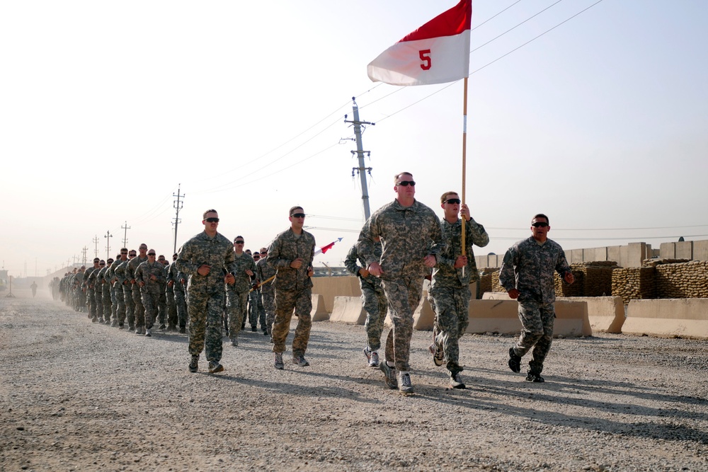 5/7 Soldiers trade muscle for wreaths in remembrance