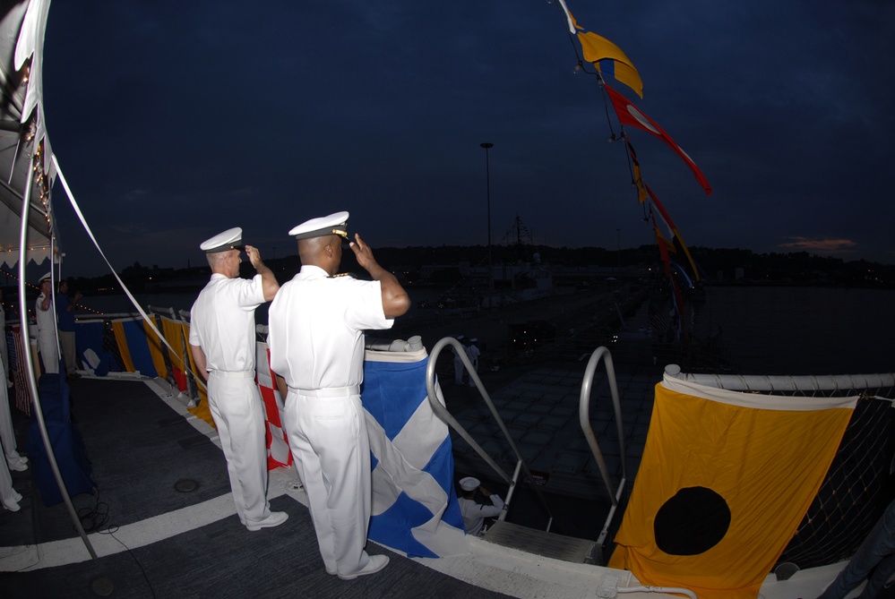 USS Philippine Sea opens for visitors