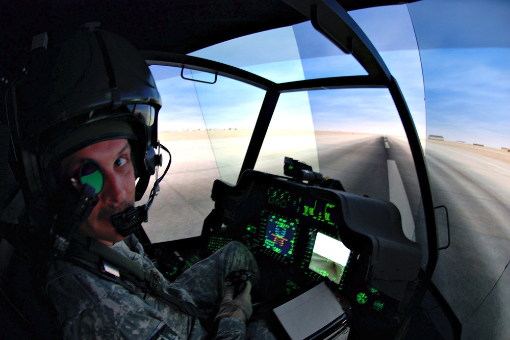 CAB Soldiers Rewarded With Apache Simulator Opportunity