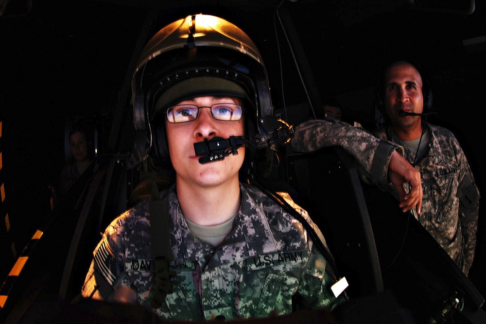 CAB Soldiers rewarded with Apache simulator opportunity