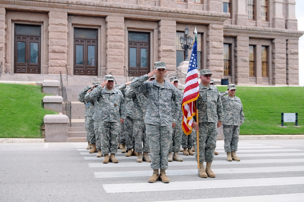 Texans observe Memorial Day with March for Fallen Heroes