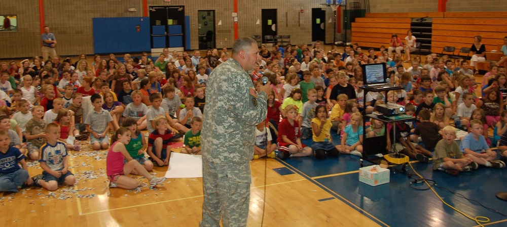 Soldiers Visit Local School for Safety Day