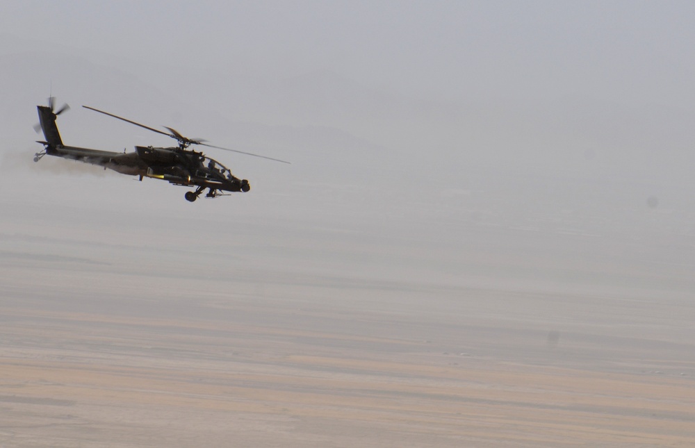 101st CAB AH-64 Apache Helicopter Test Fire