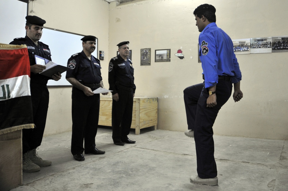 Taji Law Enforcement Academy Graduates Last Class of Iraqi Police