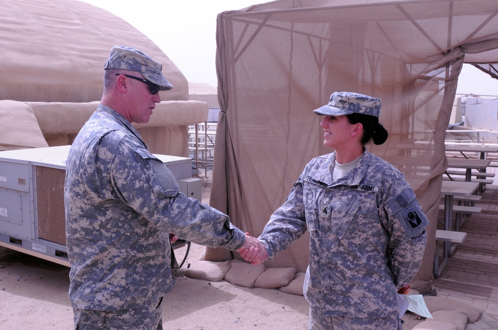 Florida State chief of staff and state command sergeant major visit the 53rd IBCT in Kuwait