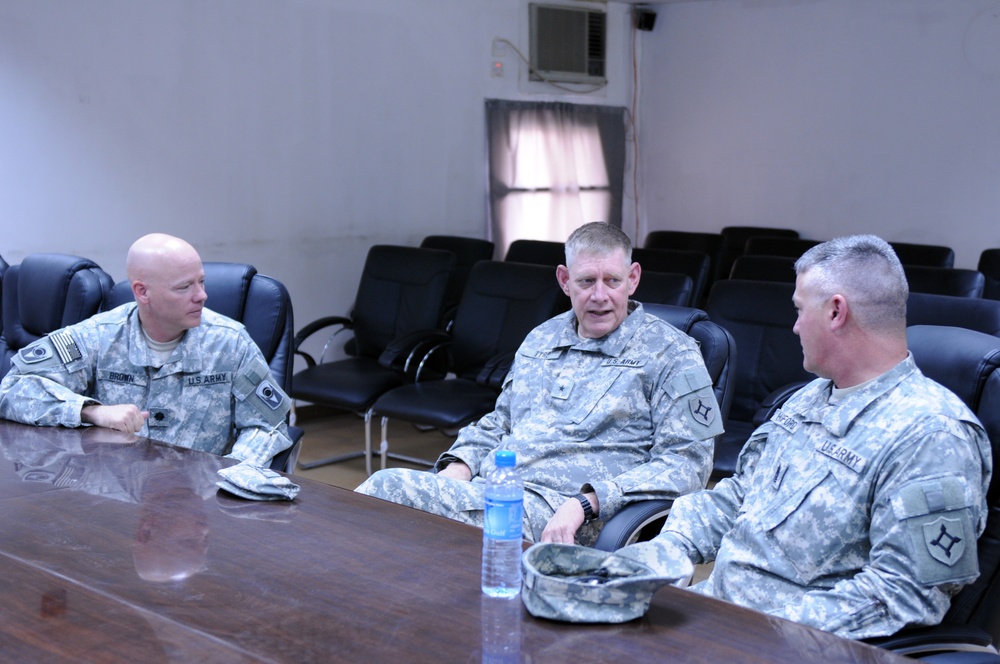 Florida State chief of staff and state command sergeant major visit the 53rd IBCT in Kuwait