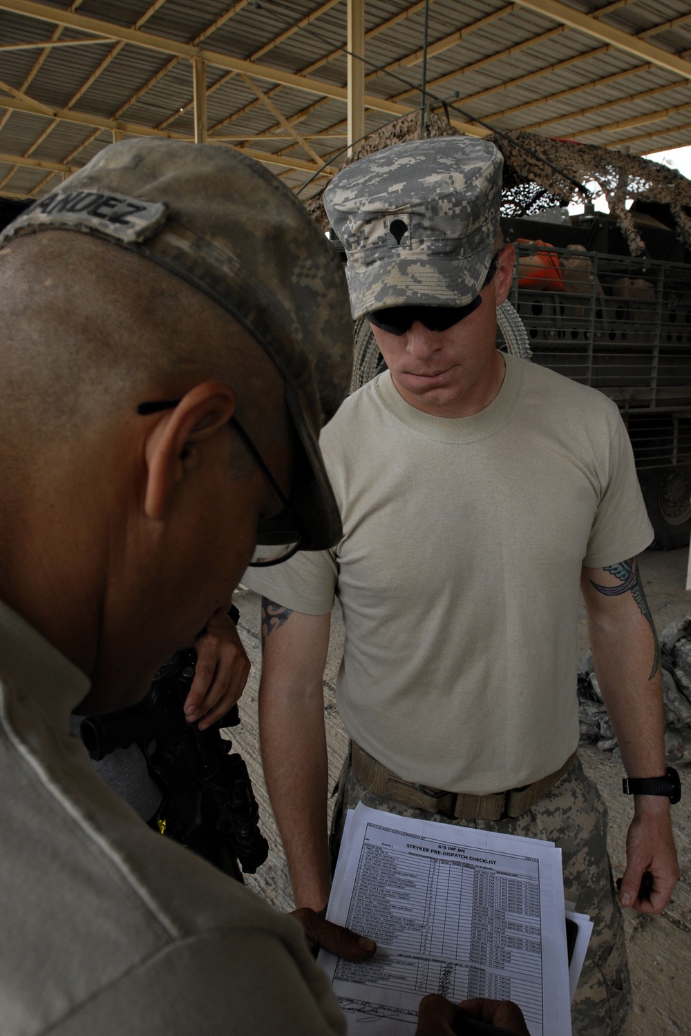 CRT mechanics, Stryker operators work together to keep vehicles rolling