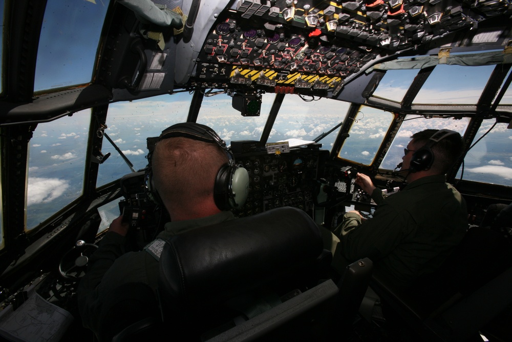 US Romanian training goes airborne