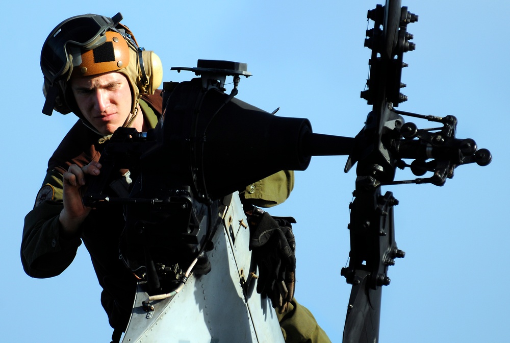 USS Peleliu Continues Flight Operations