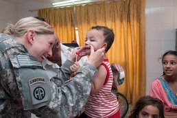 US, Iraqi forces provide healthcare to out-of-the-way Anbar town