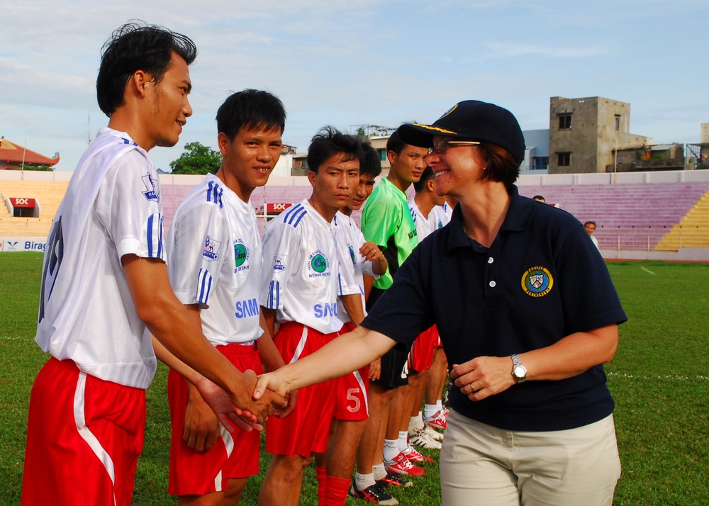 USNS Mercy in Vietnam