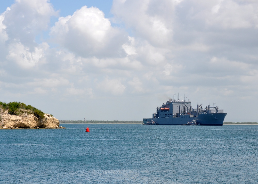 USNS Wally Schirra Pulls Into GTMO