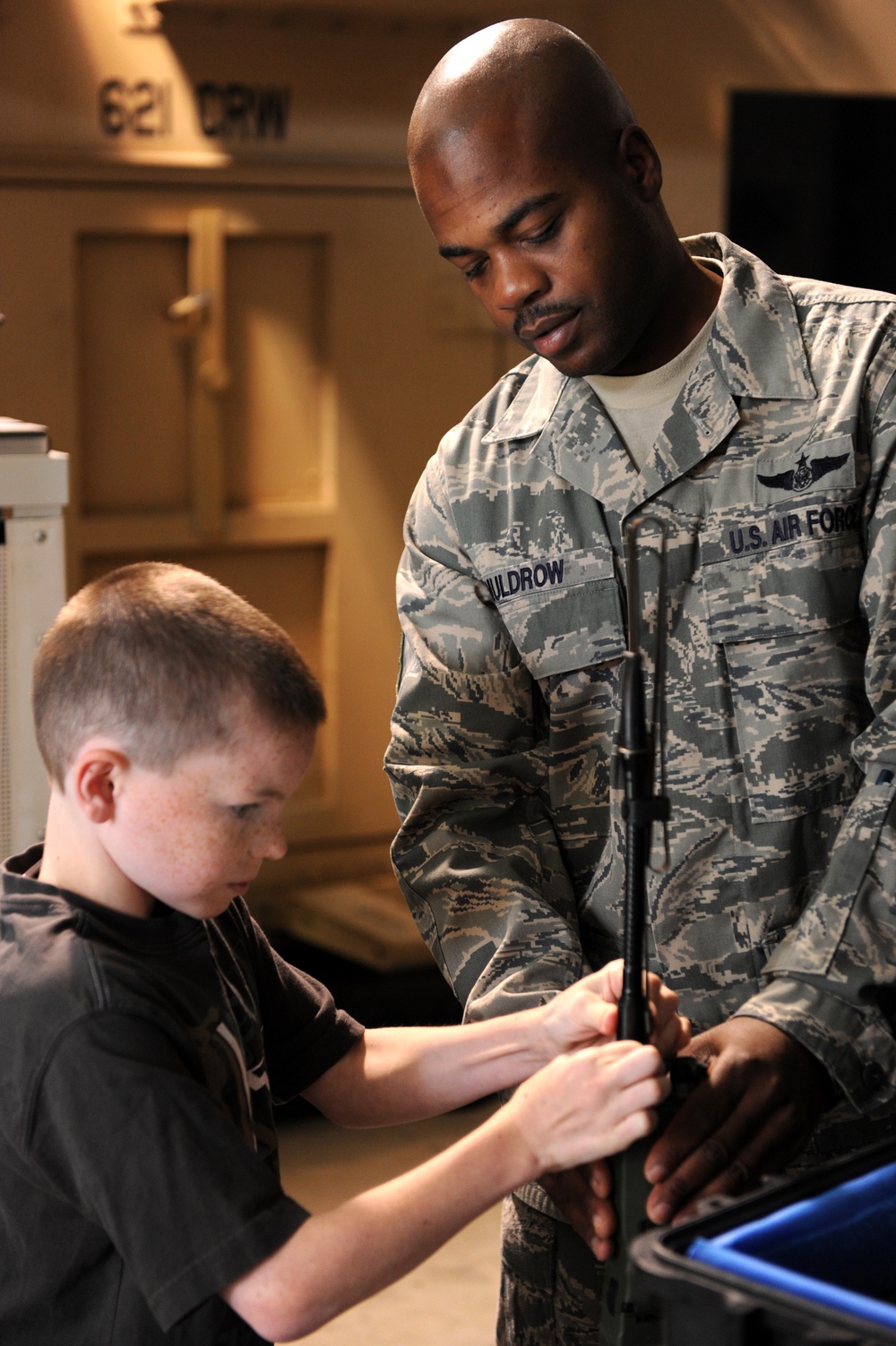 Students, Airmen share day to remember
