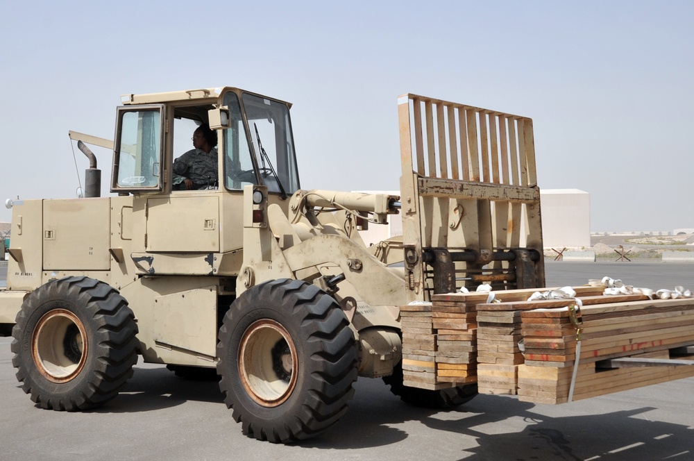 North Carolina Native, Deployed From Joint Base Andrews, Supports Deployed Air Transportation Operations in Southwest Asia