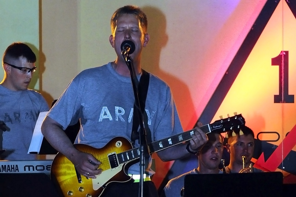 1st AD Celebrates 235th Army Birthday at Evening Extravaganza