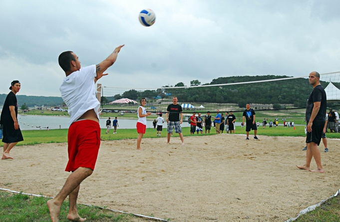 Singles mingle at Fort Hood festival