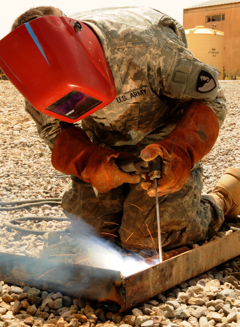 Part Soldier, Part MacGyver; Soldier Doubles As Engineer, Welder