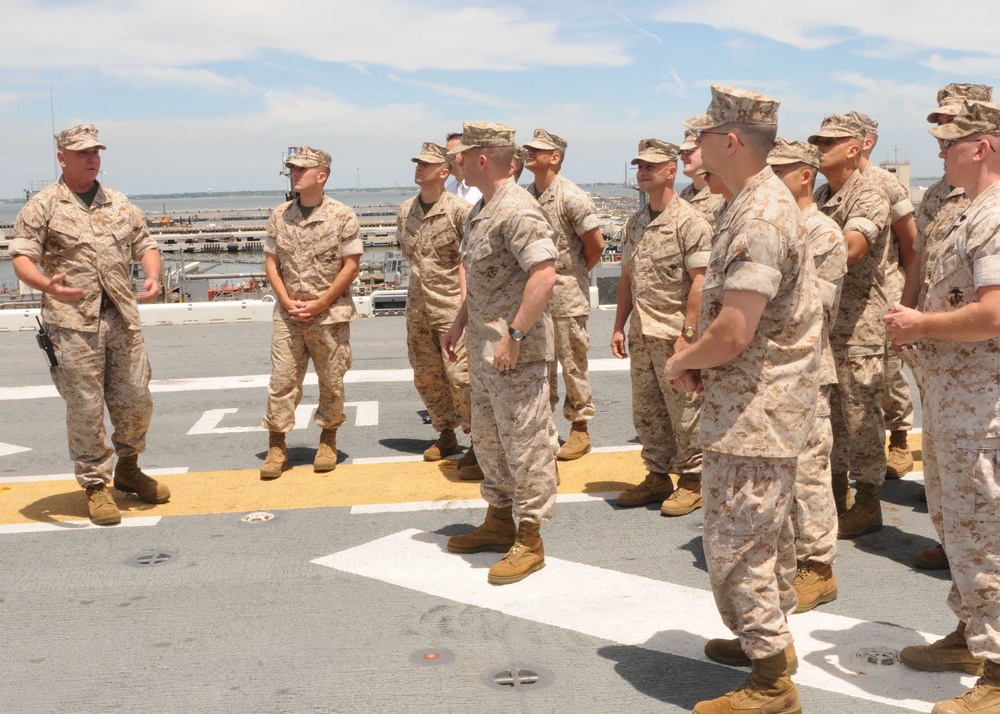Marines Get a Taste of Ship Life on Wasp
