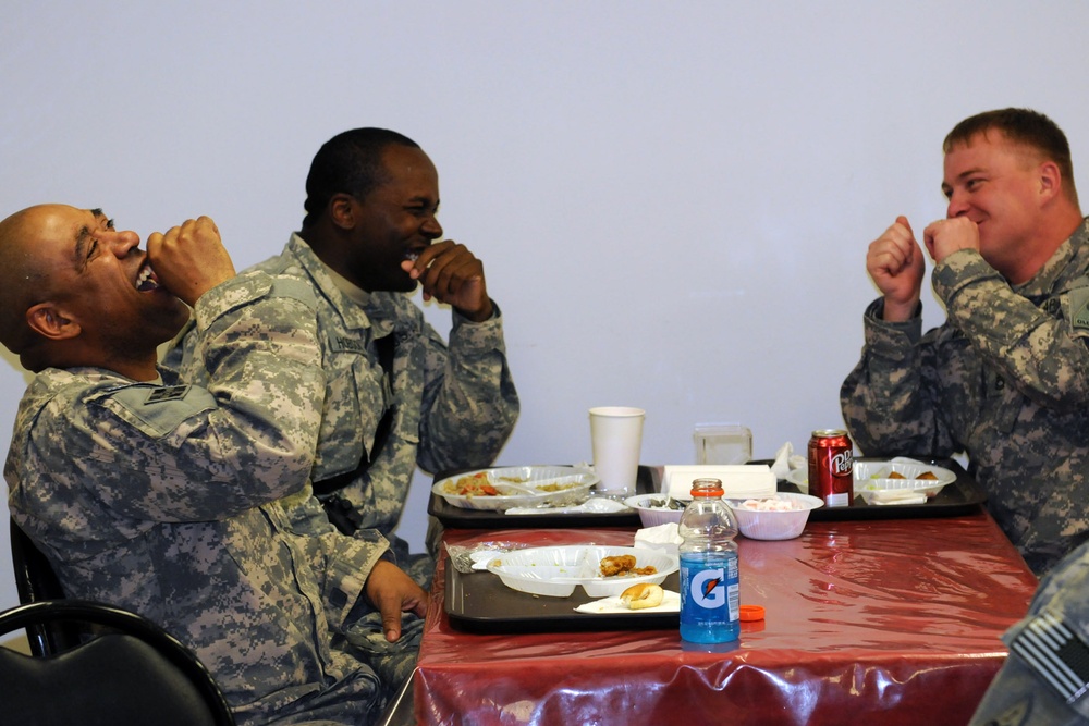Comedians come to Iron Oasis, entertain USD-C Soldiers