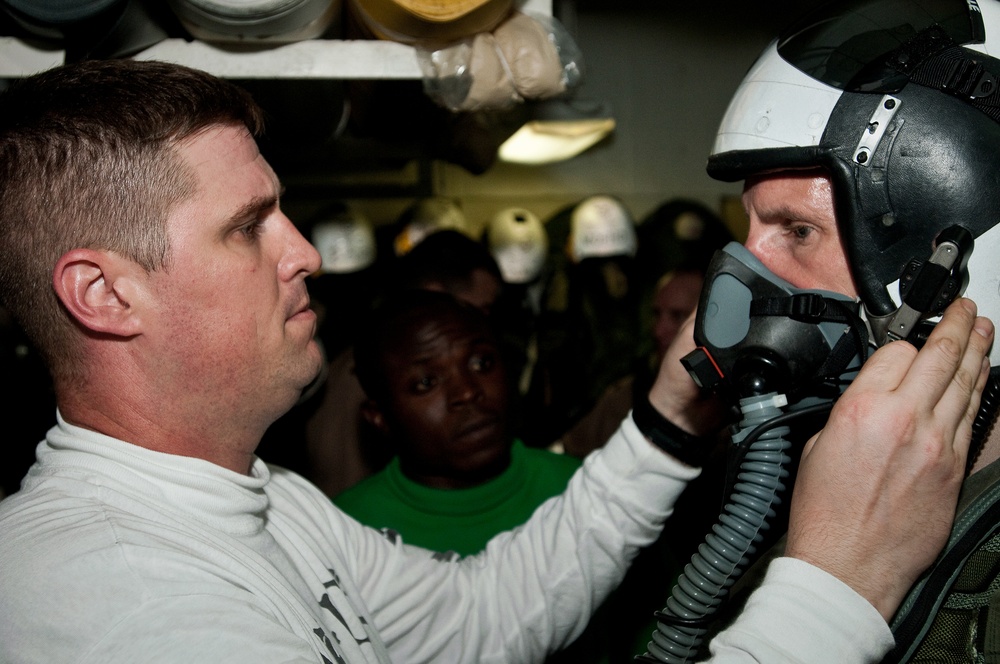 Gen. McChrystal Is Fitted With a Flight Apparatus