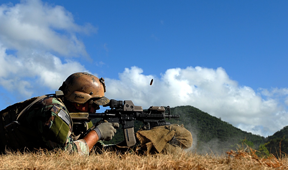 Fuerzas Comando Test Special Operations Teams Marksmanship