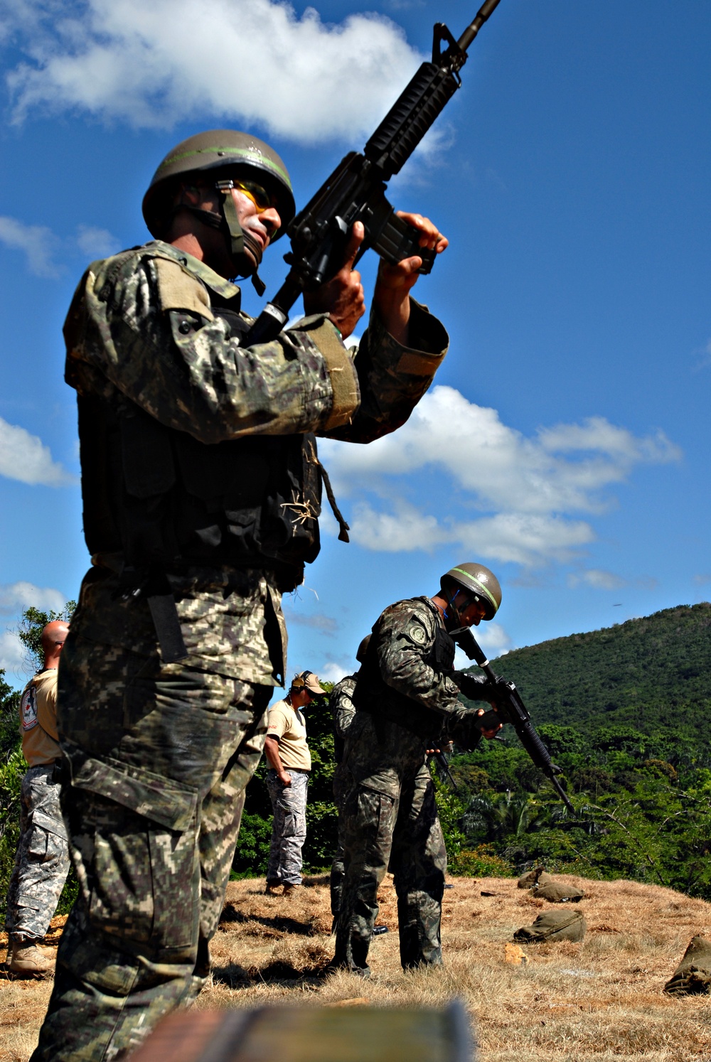 Fuerzas Comando Test Special Operations Teams Marksmanship