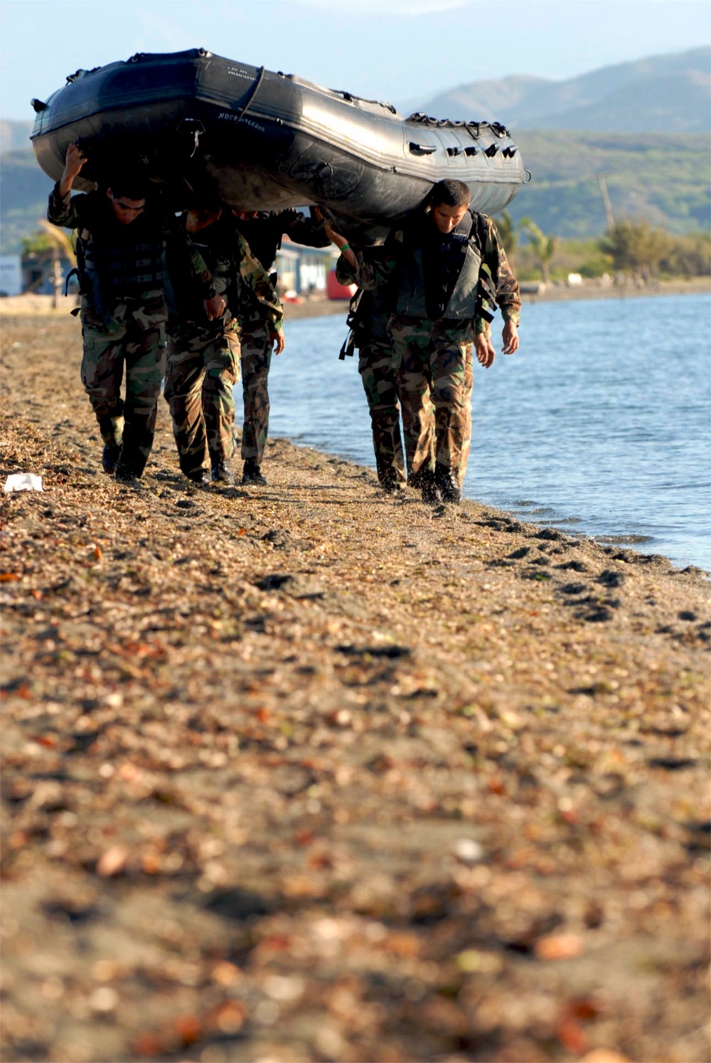 Fuerzas Comando Team Swim for Success During Aquatic Event