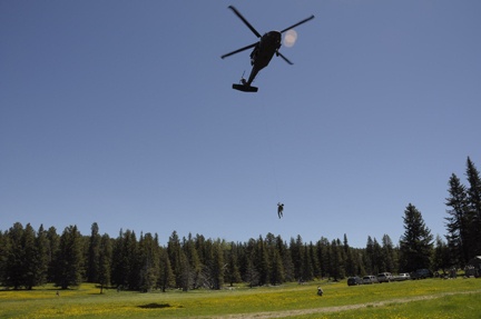 North Dakota Soldiers Learn How to Locate Downed Pilots in Black Hills