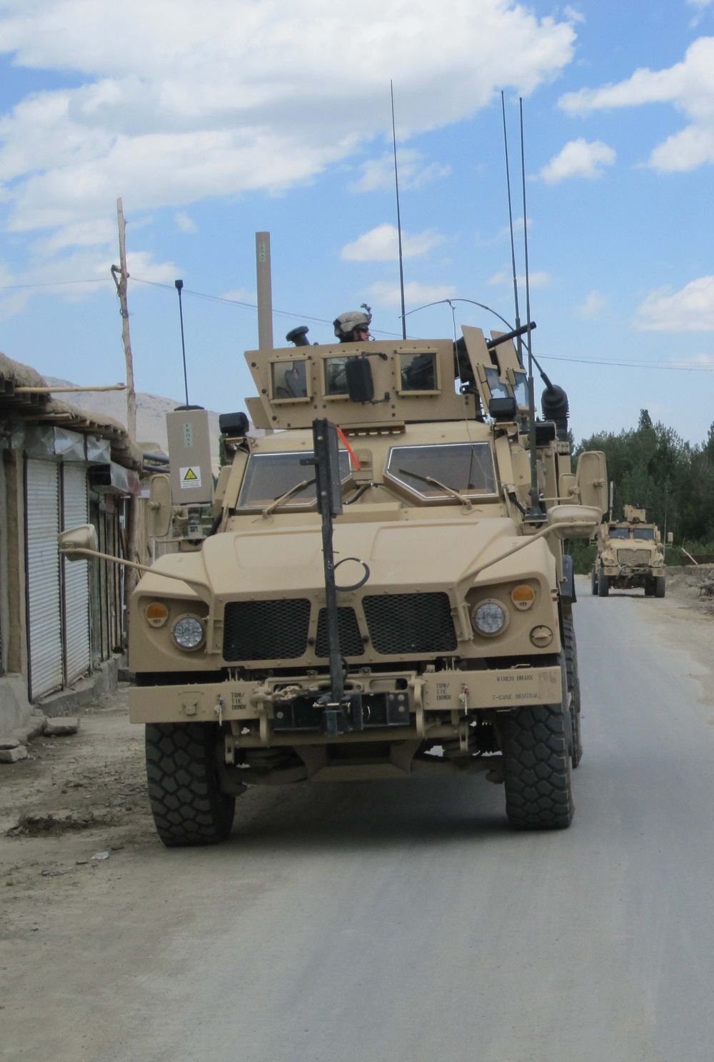 Soldiers operation around Combat Outpost Conlon