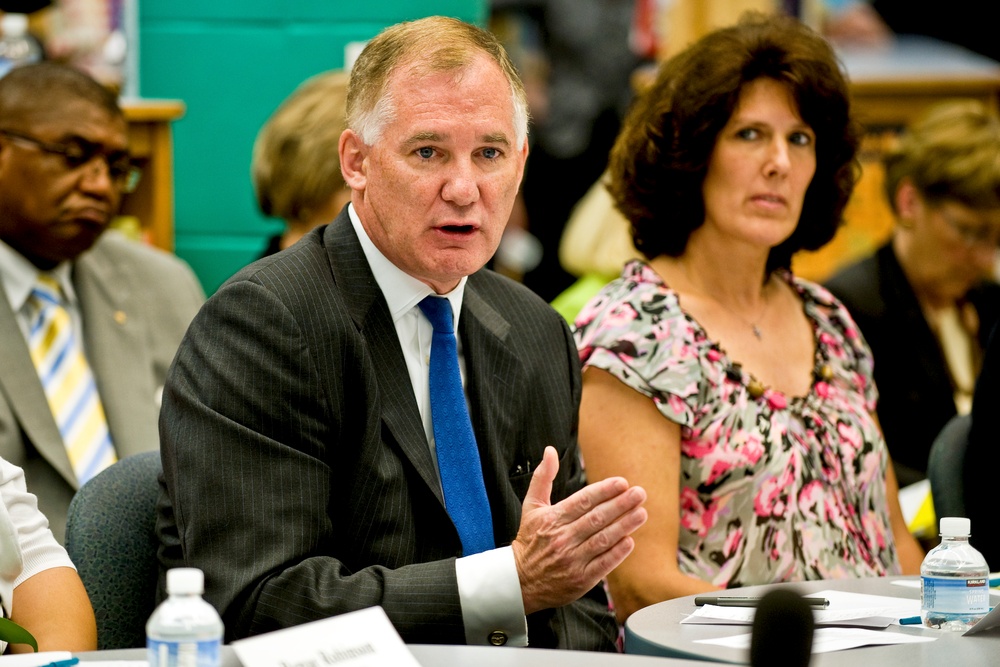 Military Parents Voice Education Concerns to Leaders