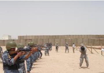 Iraqi Tactical Skills Unit conducts urban training