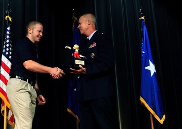 Air Force honors top youths at Pentagon